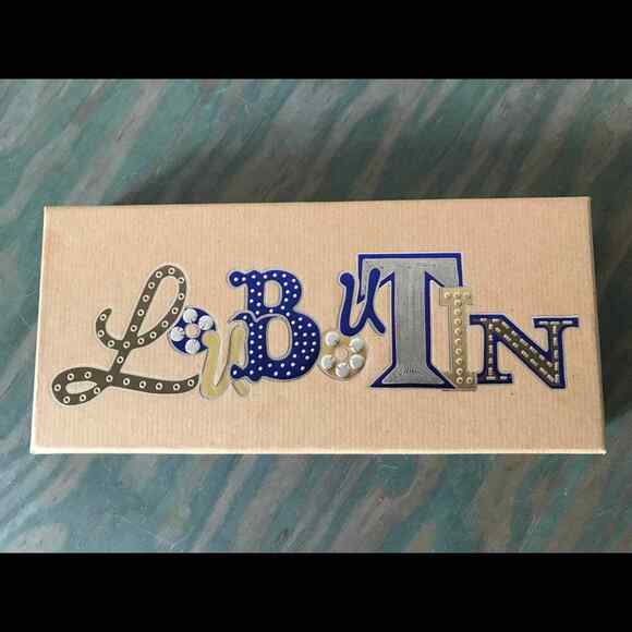 Authentic Christian Louboutin Greeting Note Card Collectors Set (8) - Picture 2 of 12